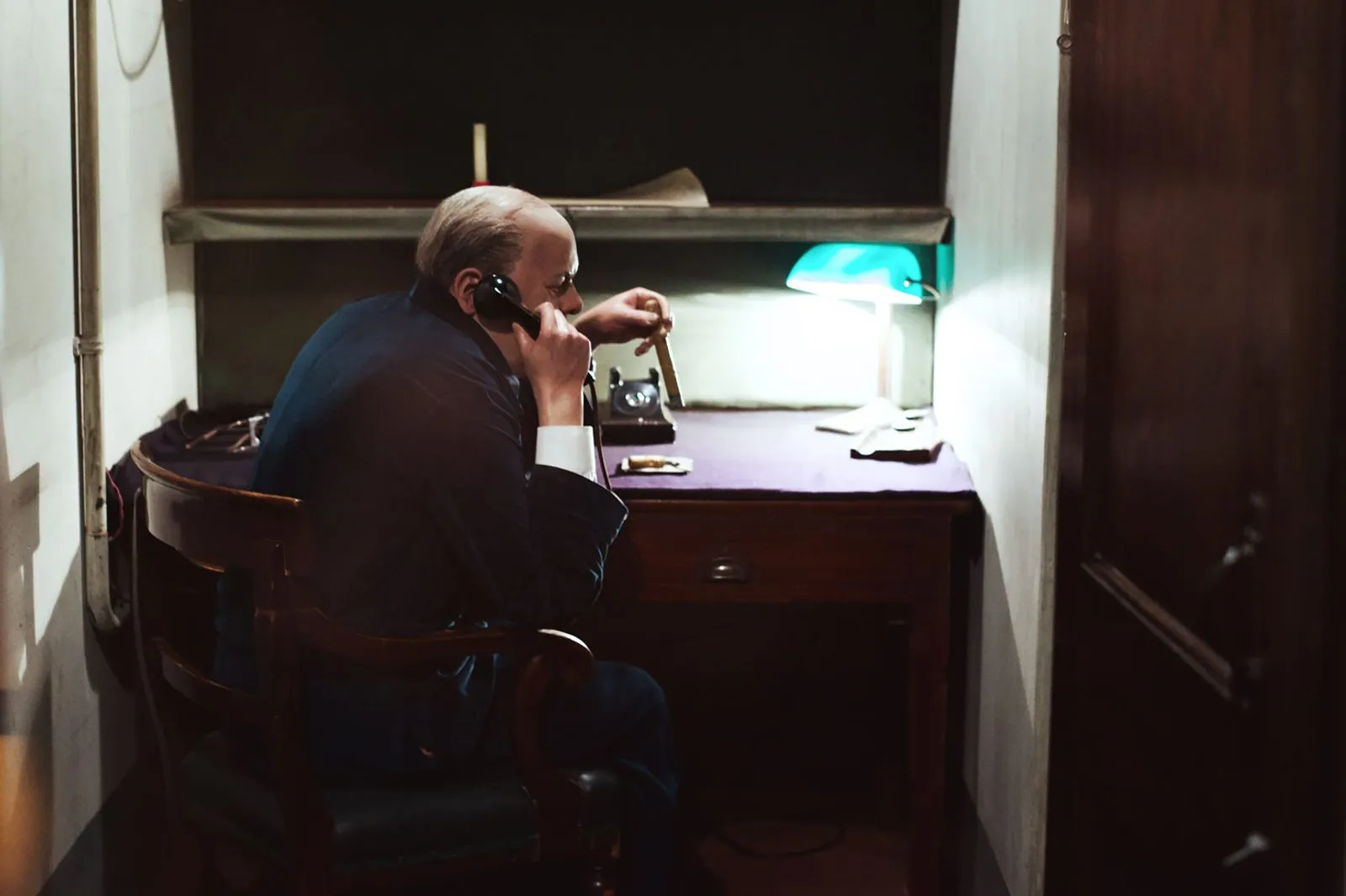 The Transatlantic Telephone Room disguised as a private lavatory cubicle