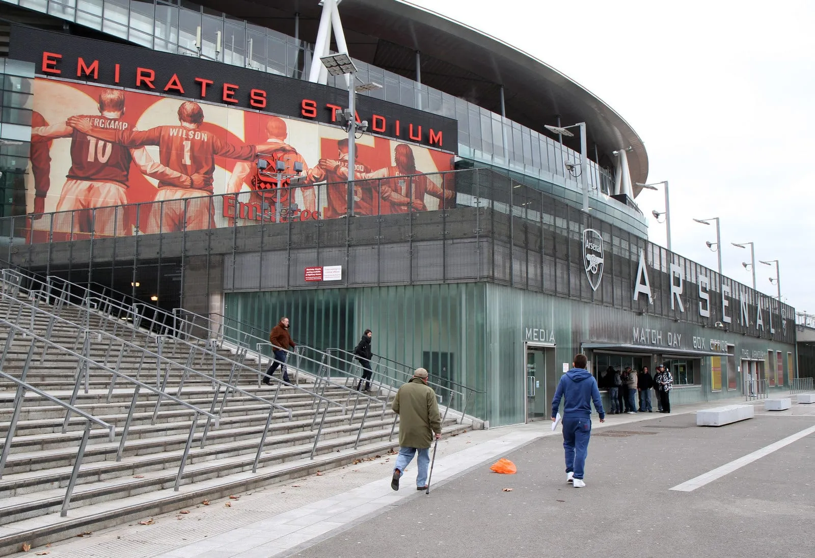 Supporters packing Emirates Stadium with the pitch prepared before kick-off