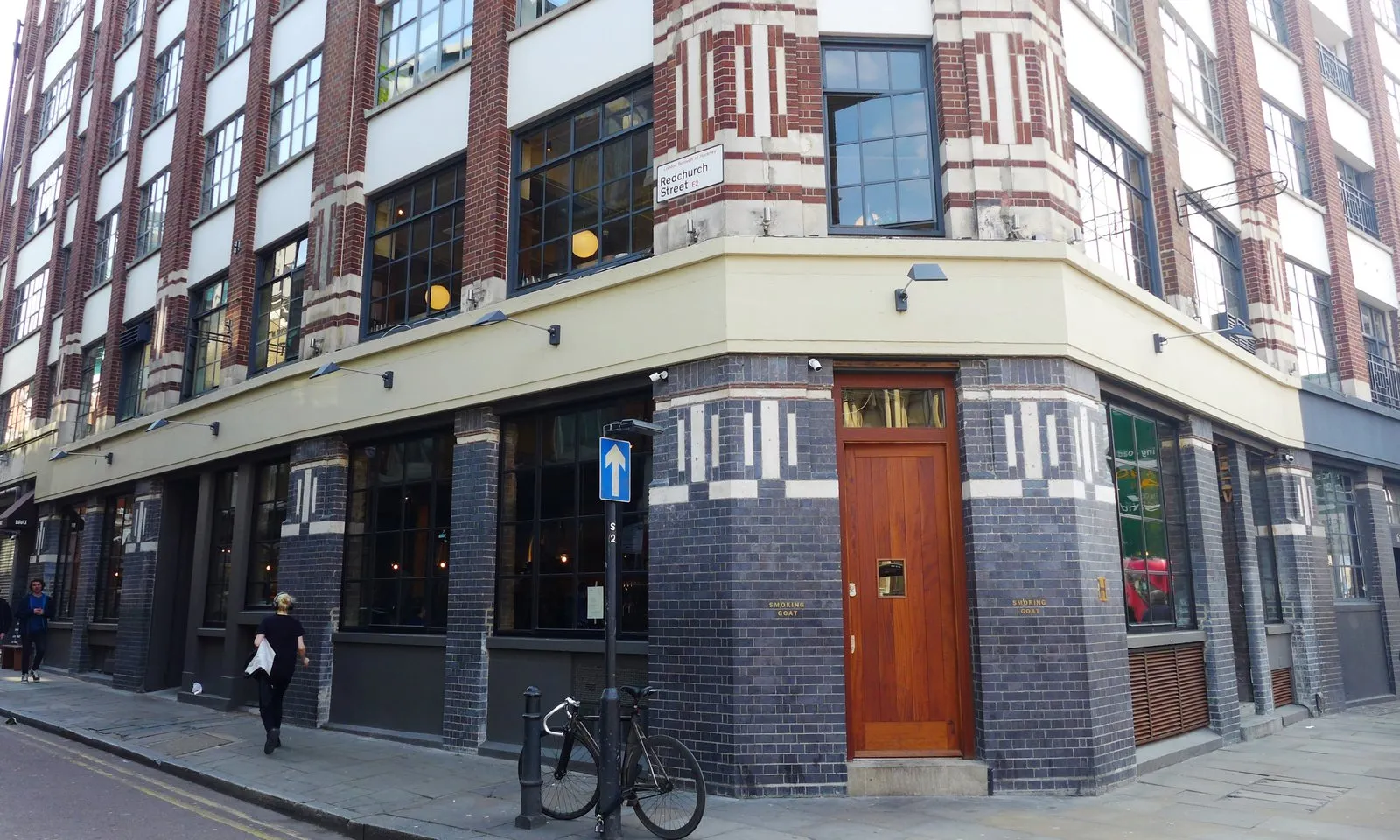 The corner frontage of Smoking Goat in Shoreditch