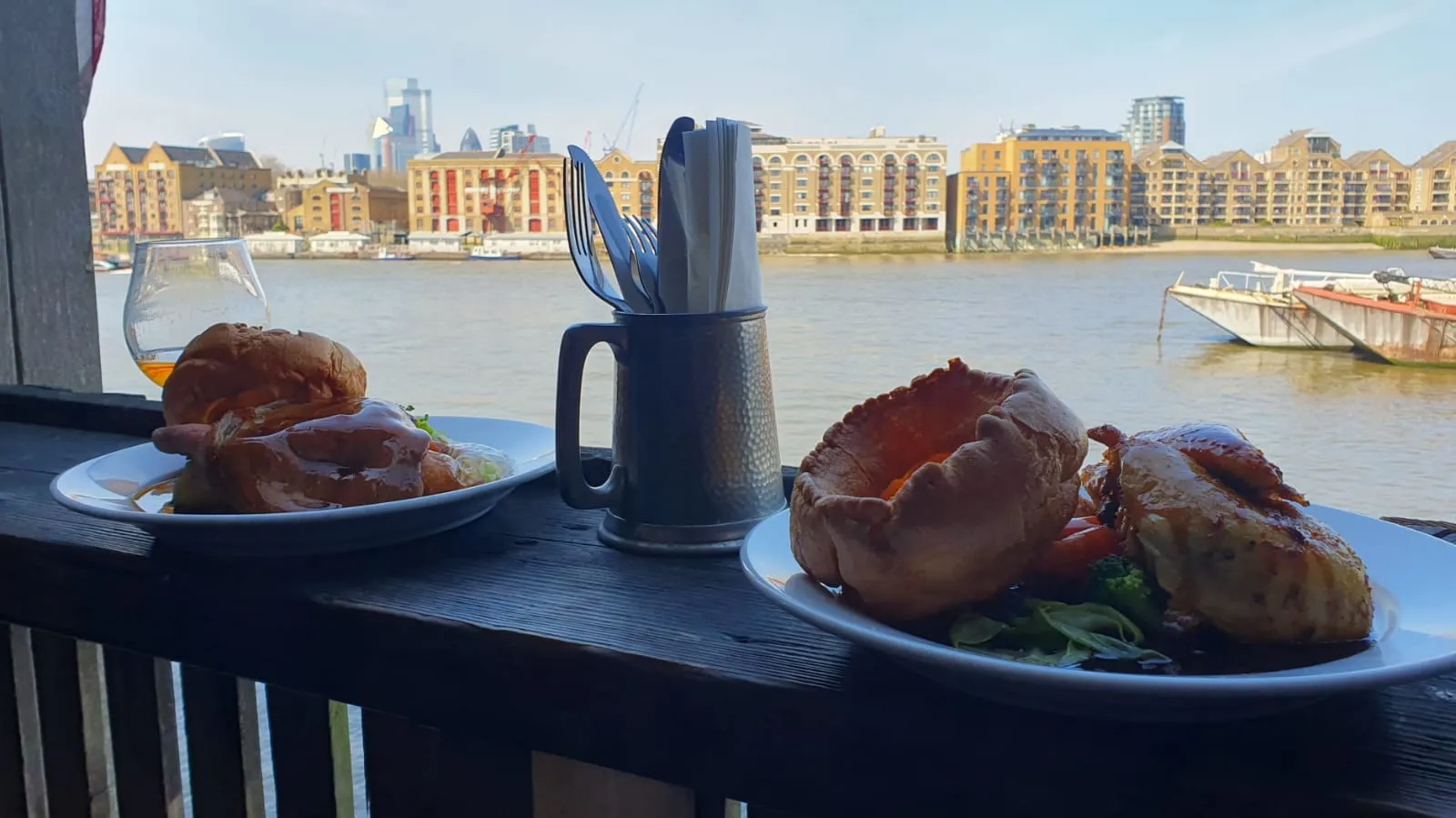 Roast dinners on the jetty terrace at the Mayflower in Rotherhithe, with the City of London skyline across the Thames